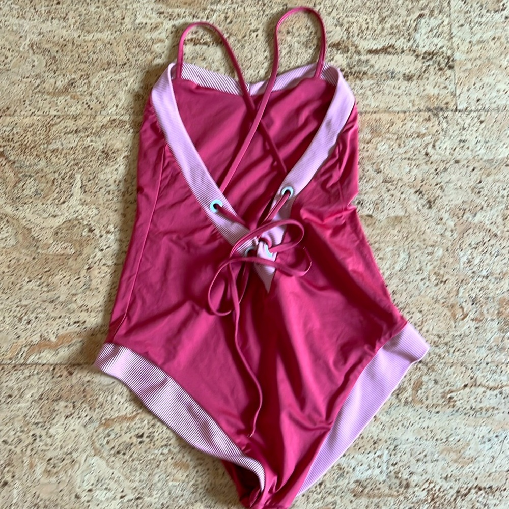 No brand beautiful suit